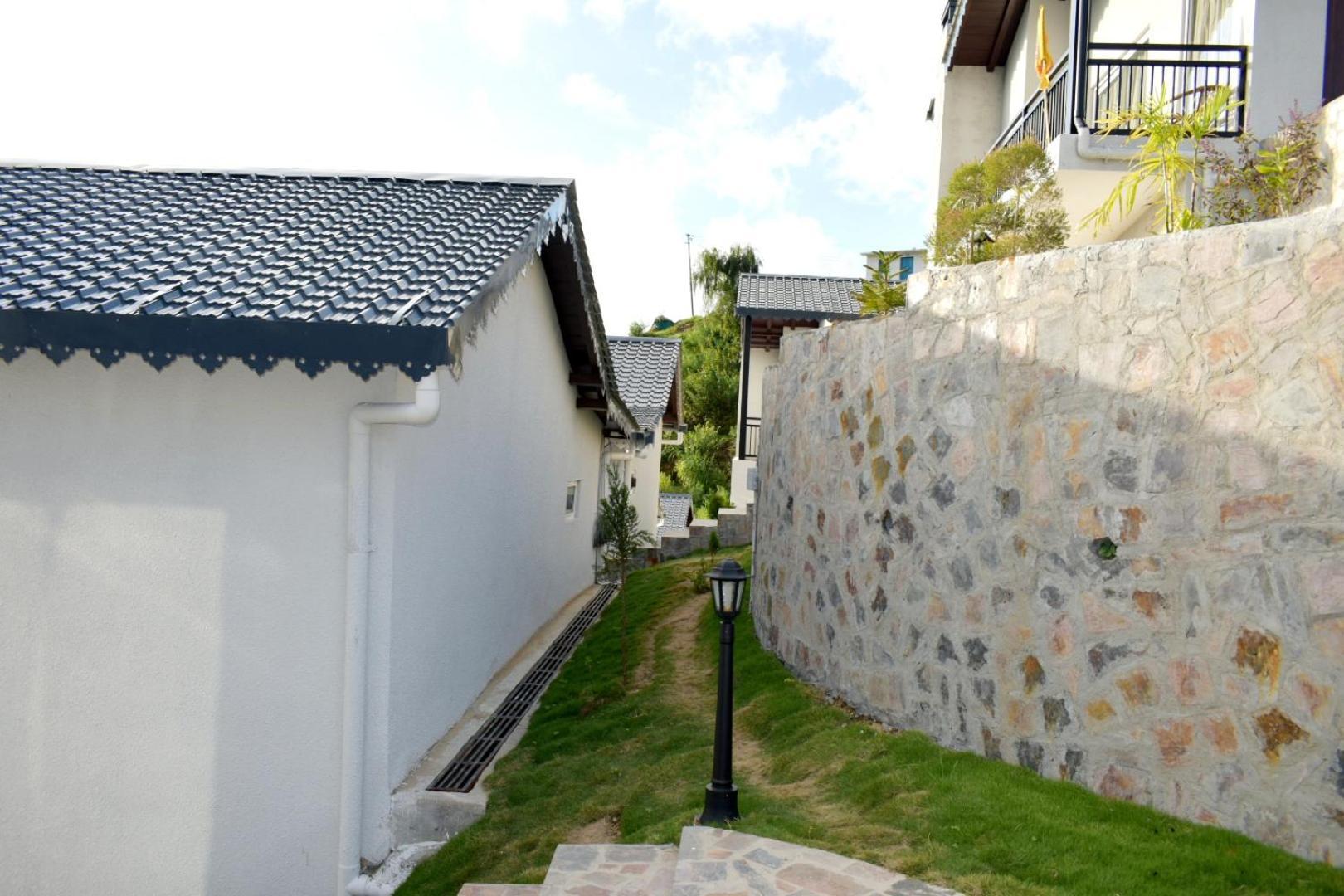 Rega Manivedya The Jungle Trail Resort Mukteshwar Exterior foto